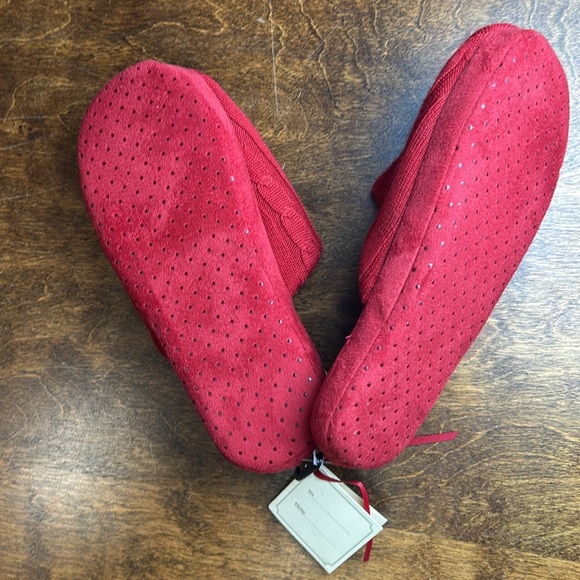 Talbots NWT Slippers Size Medium - Picture 9 of 15